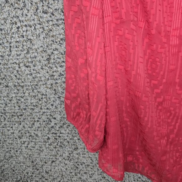 Talbots Top Womens MP Petite Medium Pink Textured Blouse V Neck Casual Ladies - Picture 4 of 7